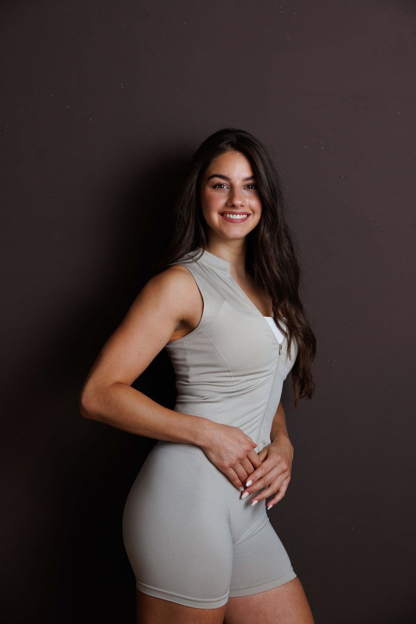 Portrait of Ayleen in the studio